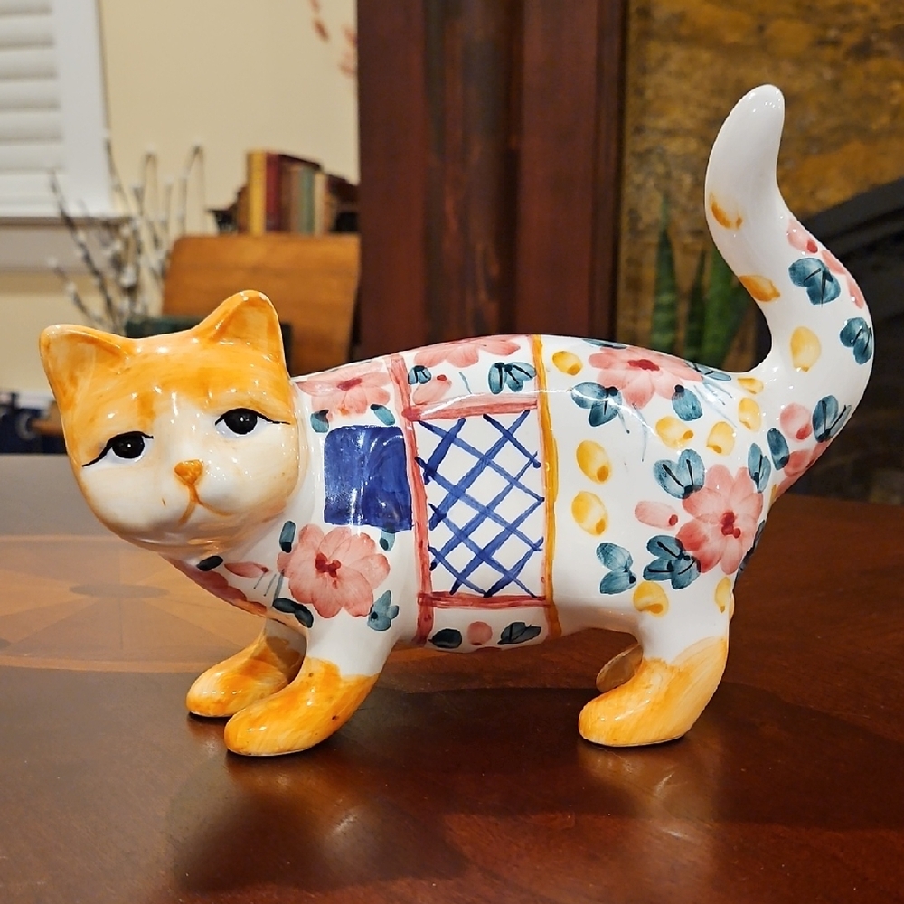 Vintage Bella Casa by Ganz Hand-Painted Ceramic Patchwor, Purrrfectly Delightful
